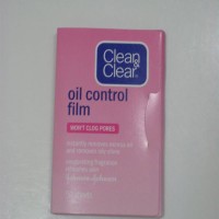 Clean & Clear Oil Control FaceWash