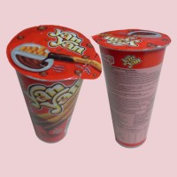 Yan Yan smooth chocolate creme with crispy cracker stick
